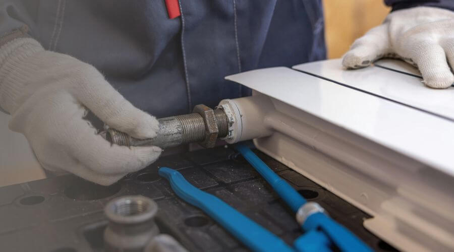 Professional water heater repair services in Leon, IA